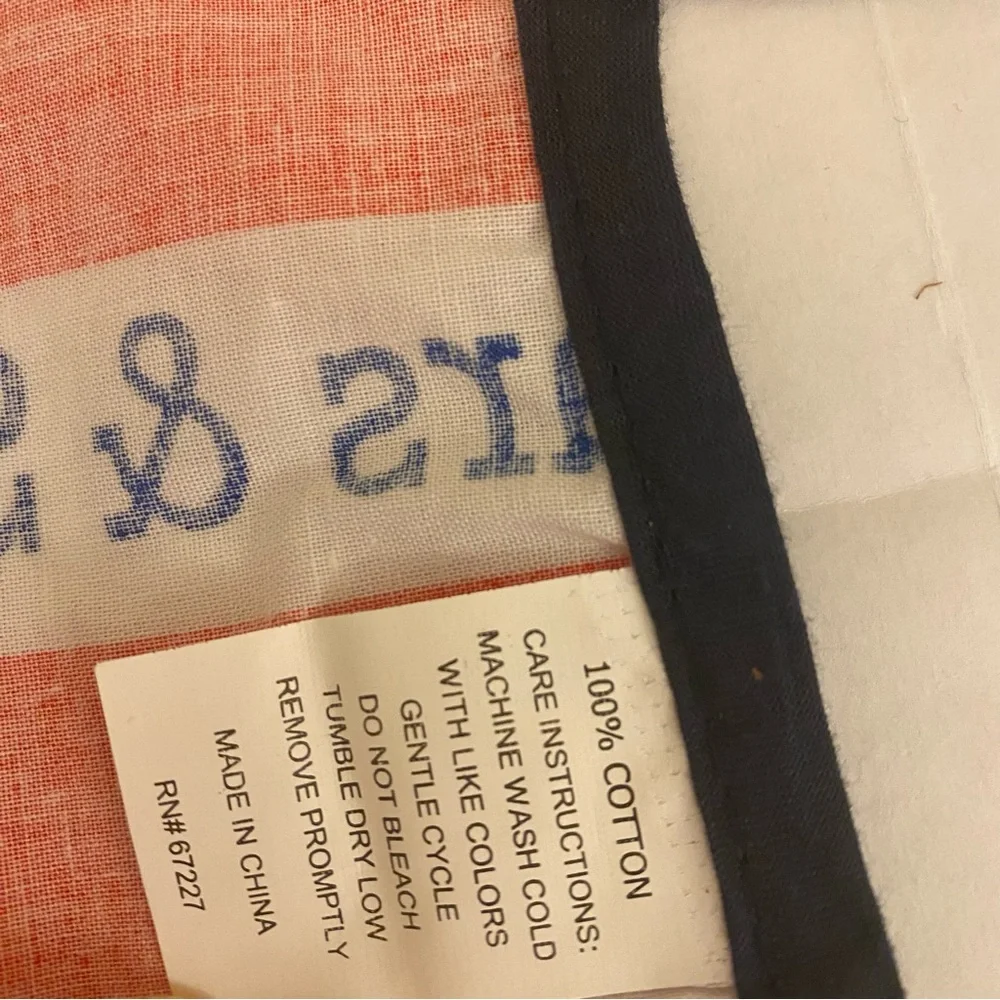 Set of 2 Patriotic Aprons with Hallmark Star Print Gift Bag - Picture 5 of 16